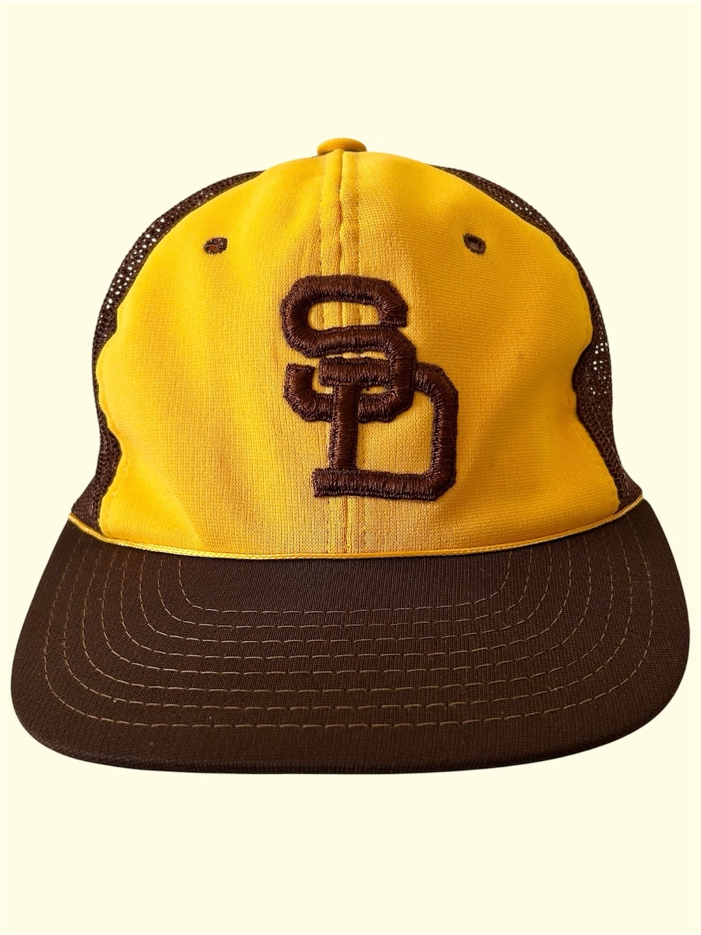 Vintage Sports Specialities San Diego Padres Mesh Trucker Hat Cap SnapBack Rope
